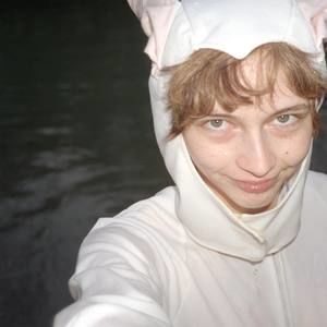 Meet your Posher, Katie